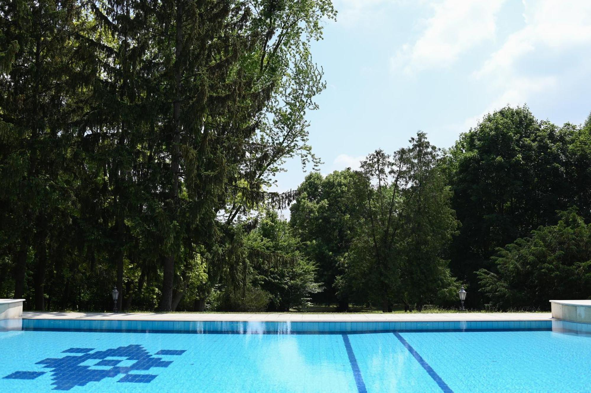Castle Hotel Grof Degenfeld Superior Tarcal Exterior foto