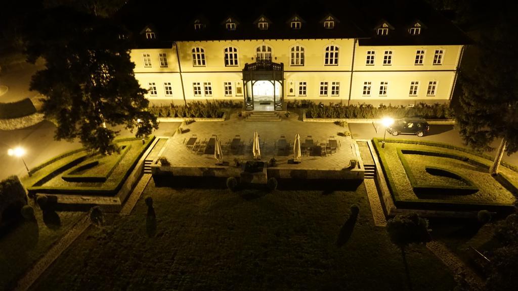 Castle Hotel Grof Degenfeld Superior Tarcal Exterior foto